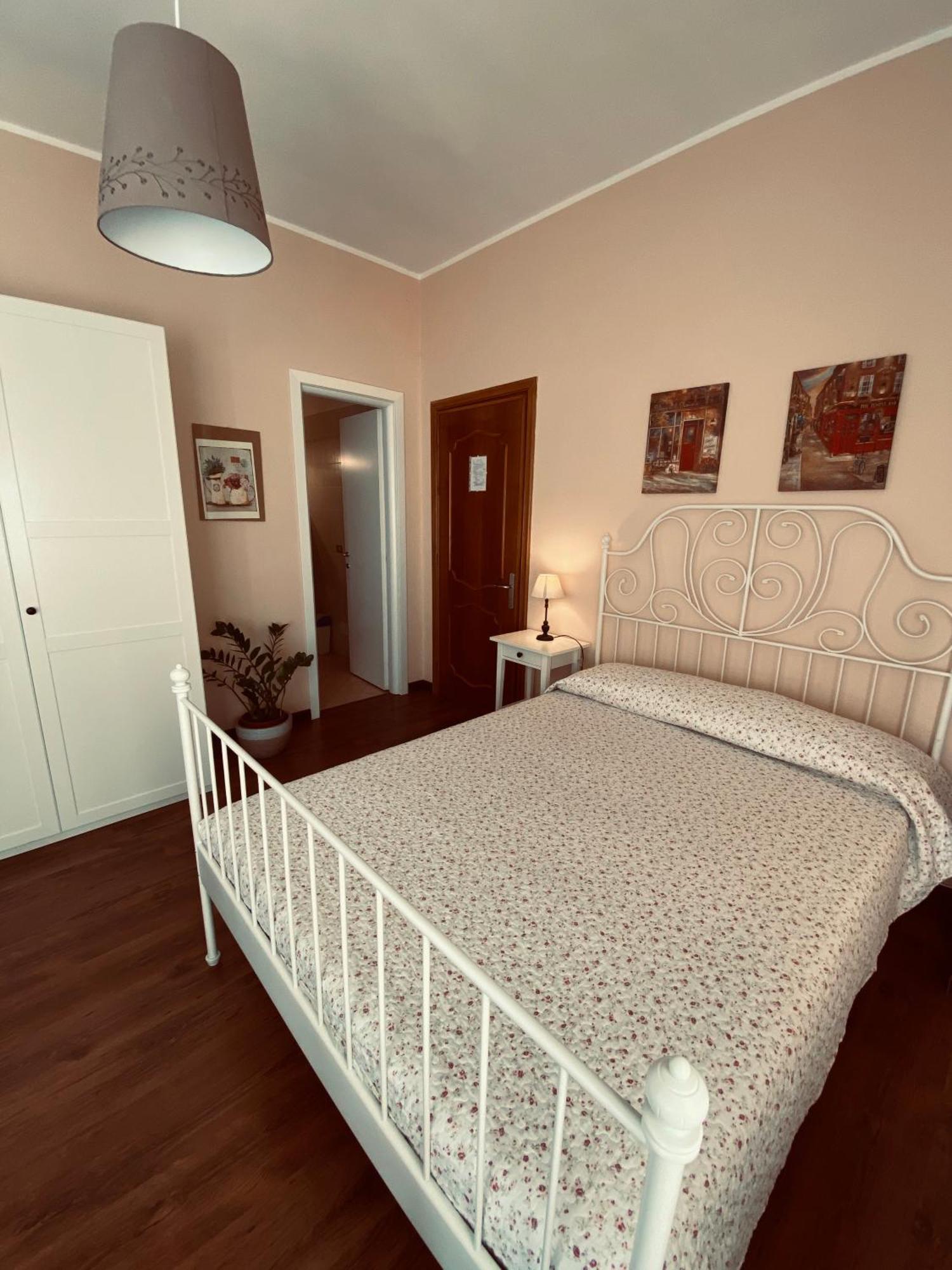 Bed and Breakfast Sogni E Colori Villanova d'Albenga Pokoj fotografie